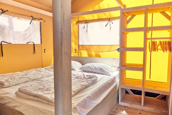 4. Outback 5p. - tweepersoonsbed 2