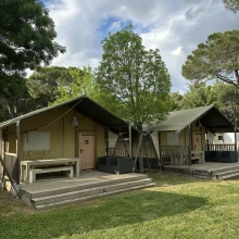 Villatent Nomad Safarizelte Auf Dem Camping Village Punta Navaccia